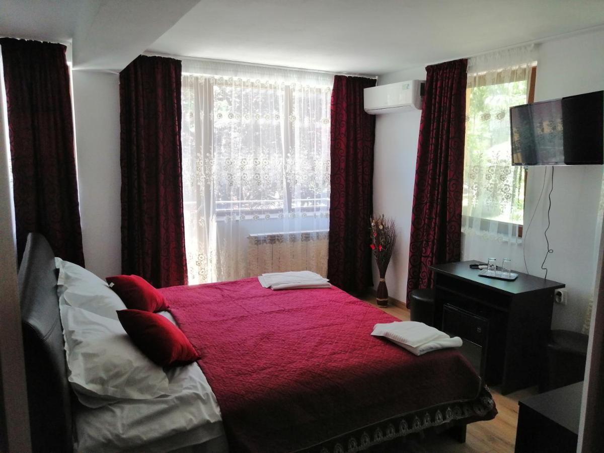 Hotel Casa Gabi'S Orşova Esterno foto